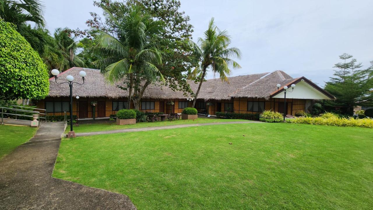Villa Tomasa Alona Kew White Beach Resort ปางเลา ภายนอก รูปภาพ