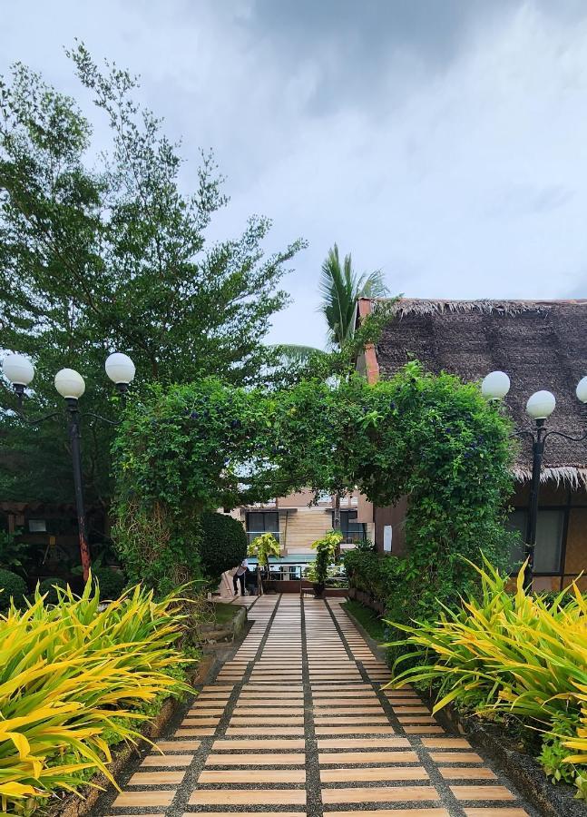 Villa Tomasa Alona Kew White Beach Resort ปางเลา ภายนอก รูปภาพ