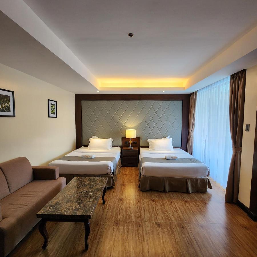 Villa Tomasa Alona Kew White Beach Resort ปางเลา ภายนอก รูปภาพ