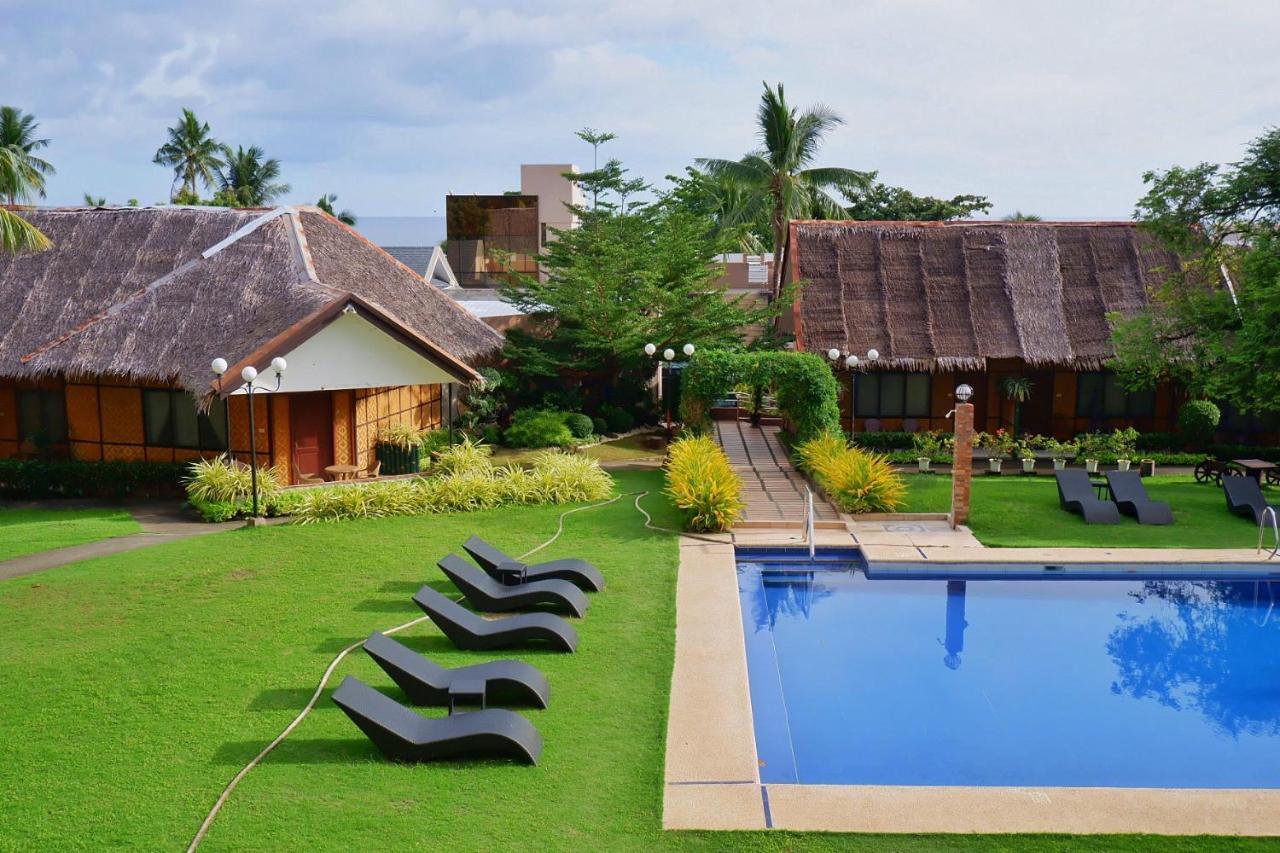Villa Tomasa Alona Kew White Beach Resort ปางเลา ภายนอก รูปภาพ