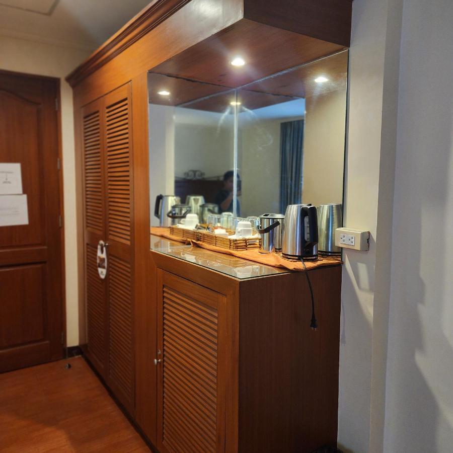 Villa Tomasa Alona Kew White Beach Resort ปางเลา ภายนอก รูปภาพ