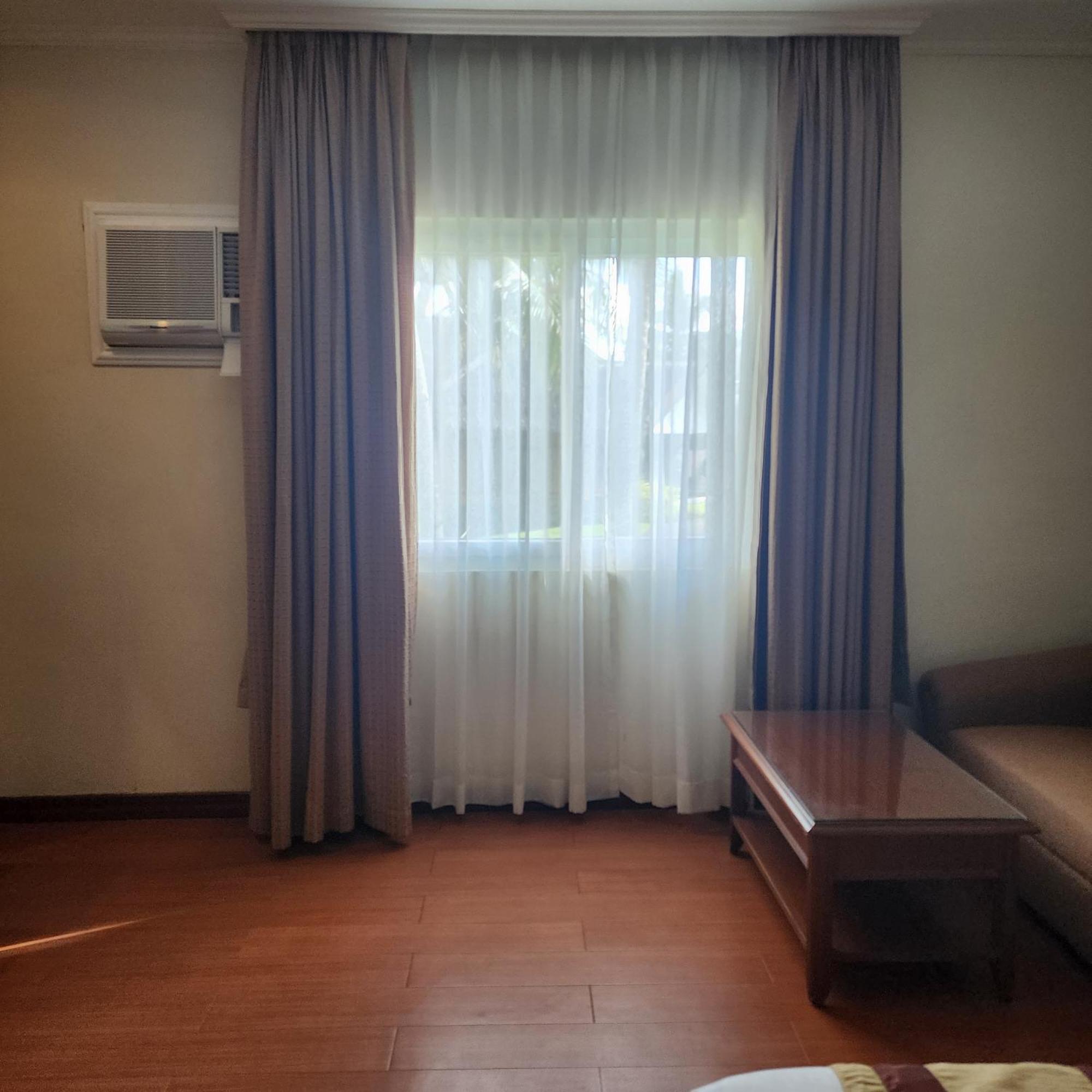 Villa Tomasa Alona Kew White Beach Resort ปางเลา ภายนอก รูปภาพ
